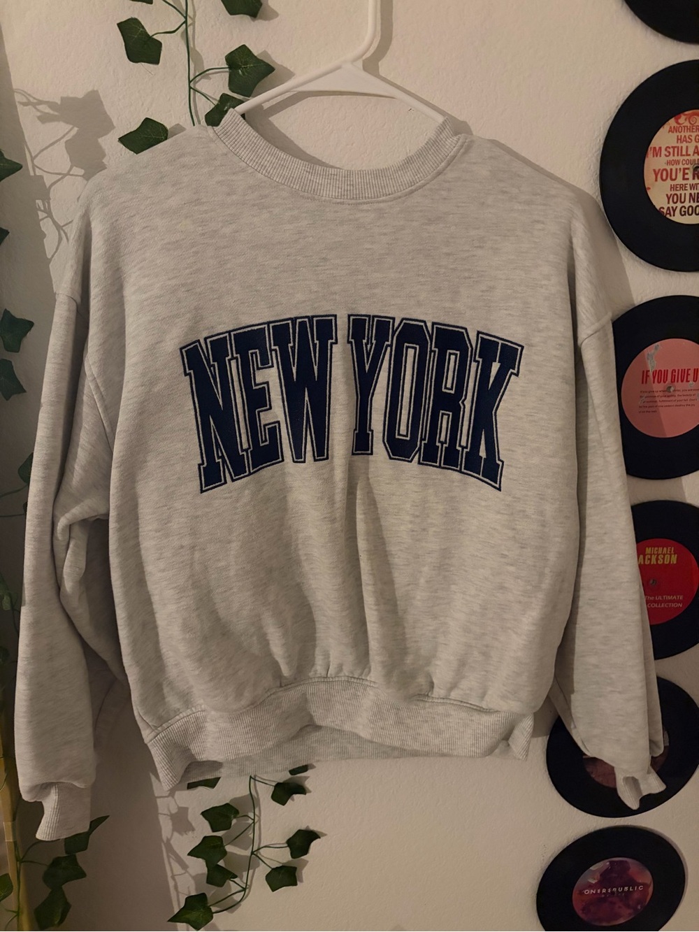 New York Graphic Crewneck Sweatshirt - Light Gray